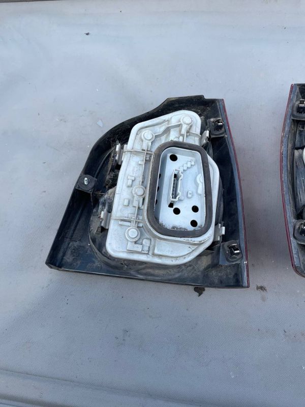 Ліхтарі Стопи лівий правий Поло VW Polo 3 Рестайл