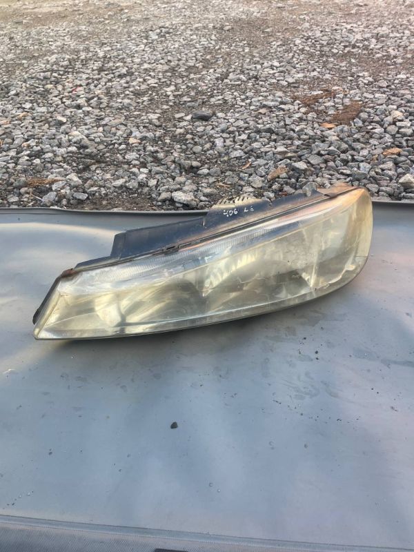 Фара передня ліва Пежо 406 Peugeot 406 Уцінка