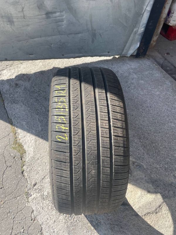 Pirelli Cinturato p7 275/35 r21