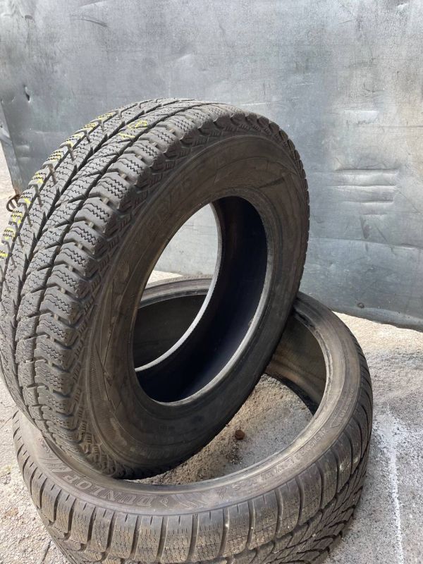 Continental 195/70 r15c 