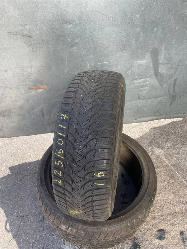 Kumho 225/60 r17 2016p 