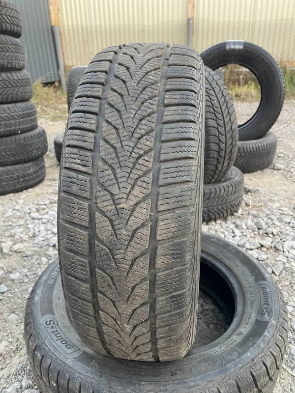 Шини пара 185/60 r15 зима Гума