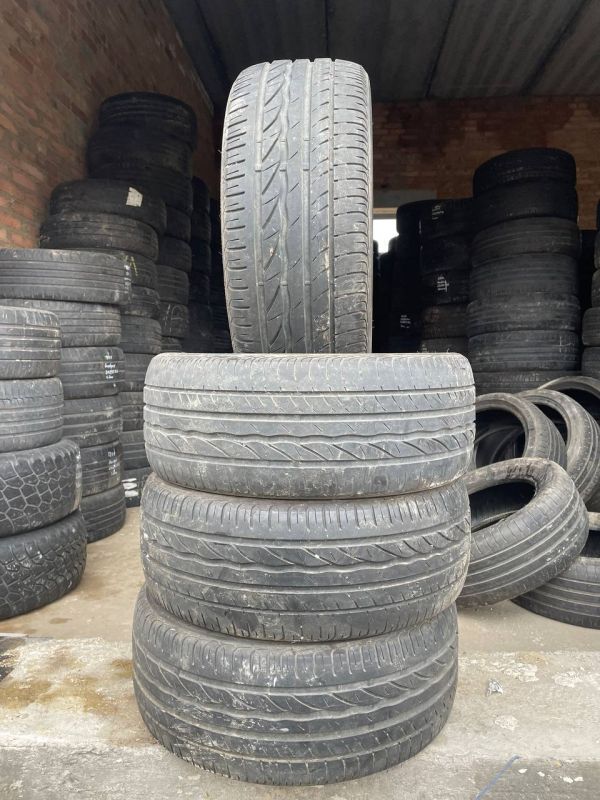 Шини комплект Bridgestone 215/45 r16 літо Гума