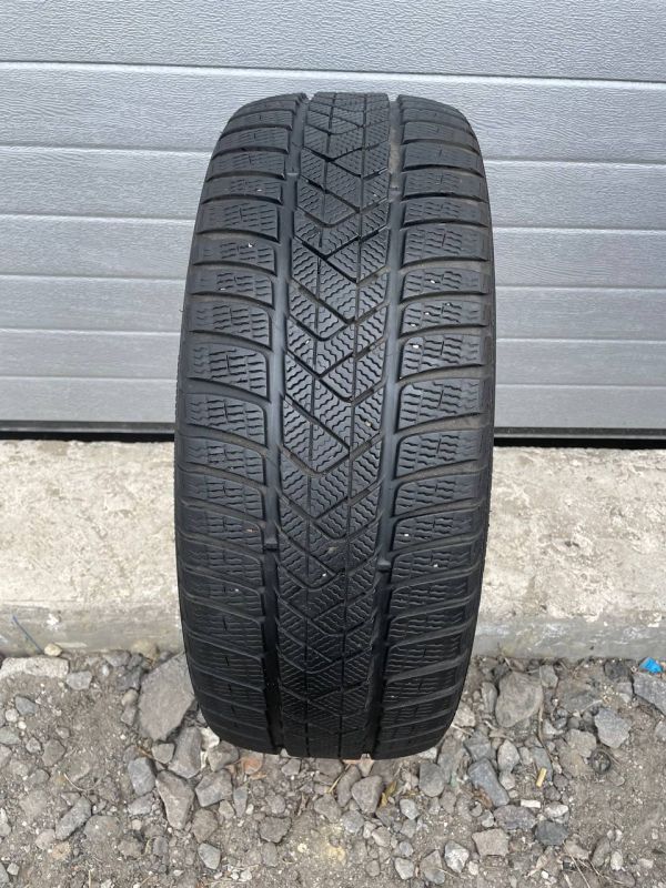 Шина розпаровка Pirelli sotozero 3 245/40 r21