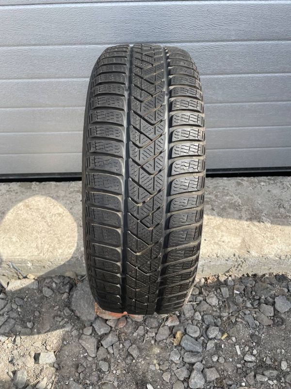 Шина розпаровка 215/60 r16 Pirelli sotozero 3