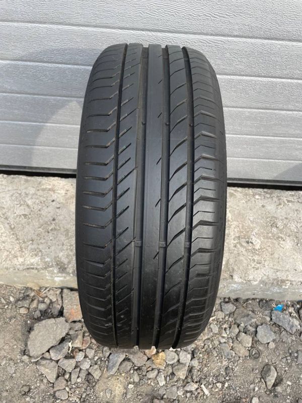 Шина розпаровка Continental 215/50 r17 contisport contact 5