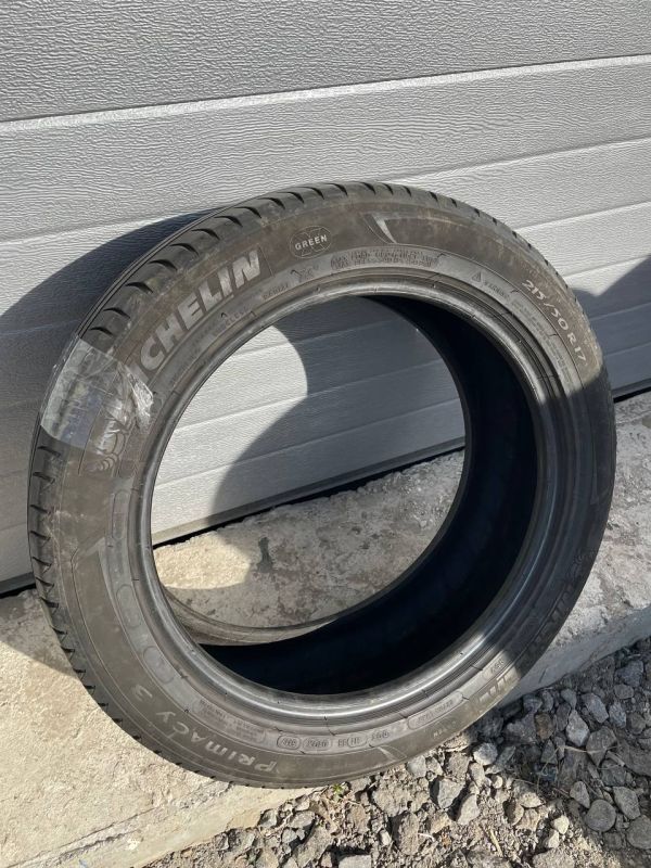 Шина розпаровка Michelin 215/50 r17 резина