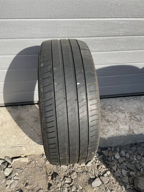 Шина розпаровка Michelin 215/50 r17 резина