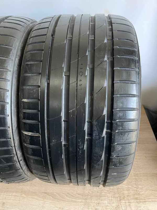 Шини пара Nokian 295/30 r19 літо резина