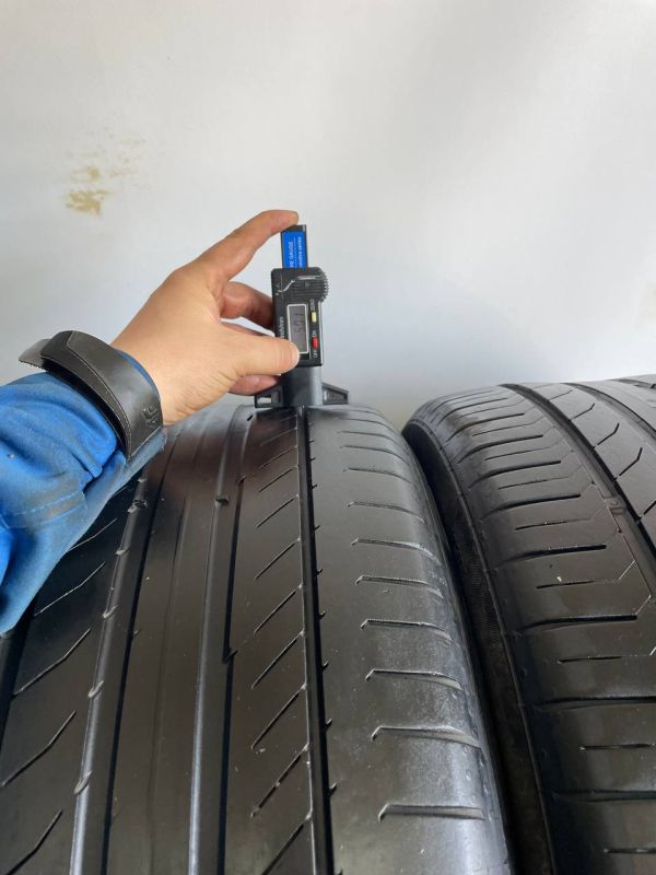 Шини пара Continental 245/40 r18 літо резина