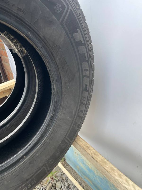 Шини пара 215/75 r16c літо резина