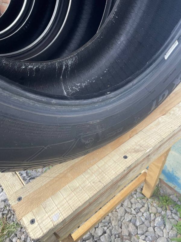 Шини комплект Dunlop 245/50 r18 літо резина
