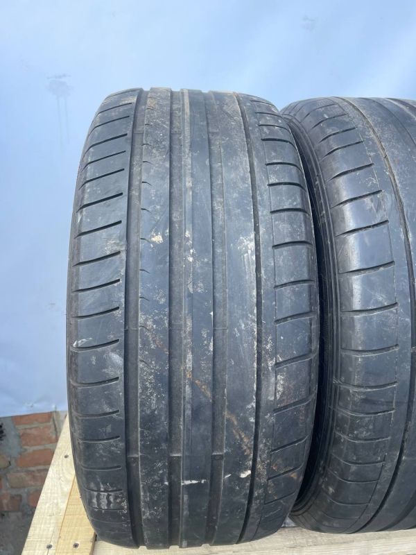 Шини комплект Dunlop 245/50 r18 літо резина