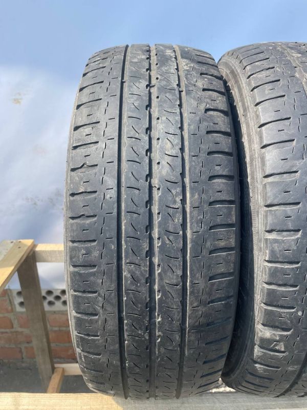Шини пара kleber 215/60 r16c літо резина