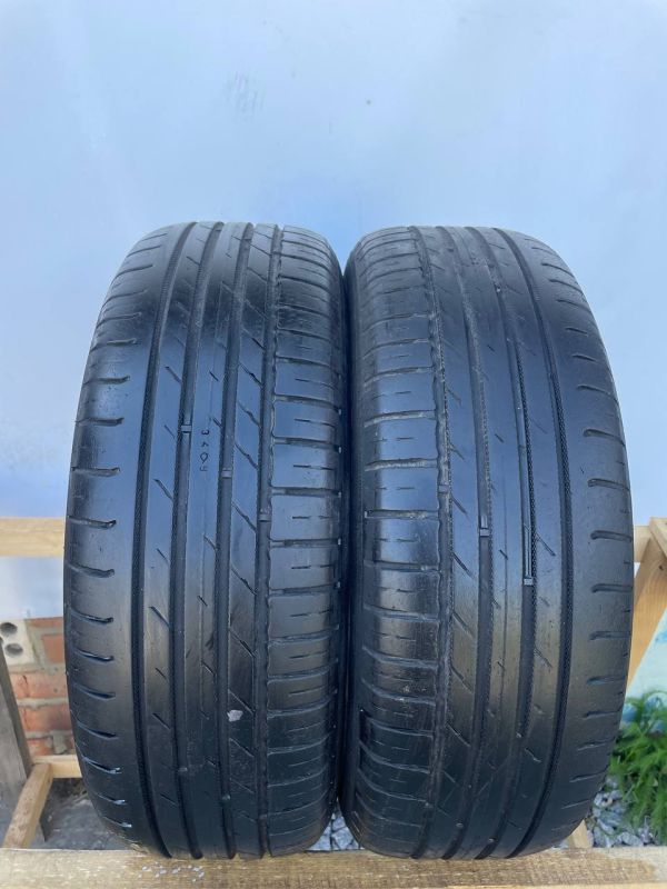 Шини пара Nokian 185/60 r15 літо резина