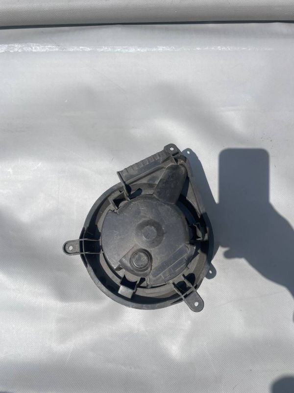 Мотор пічки Mercedes Sprinter (901/905) 1995-2006 651673L 366463 