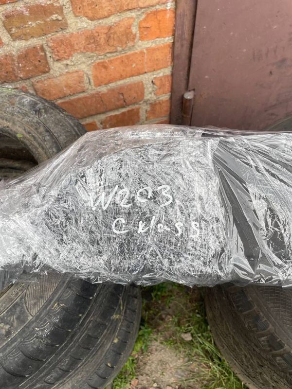 Шторка подвійна Mercedes W203 c klass