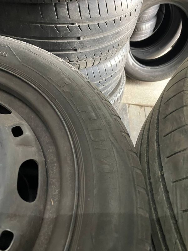Шини комплект Barum 185/60 r14 літо резина