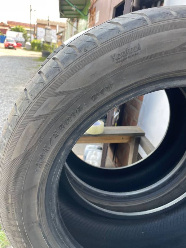 Шини пара Hankook 205/55 r16 літо Резина