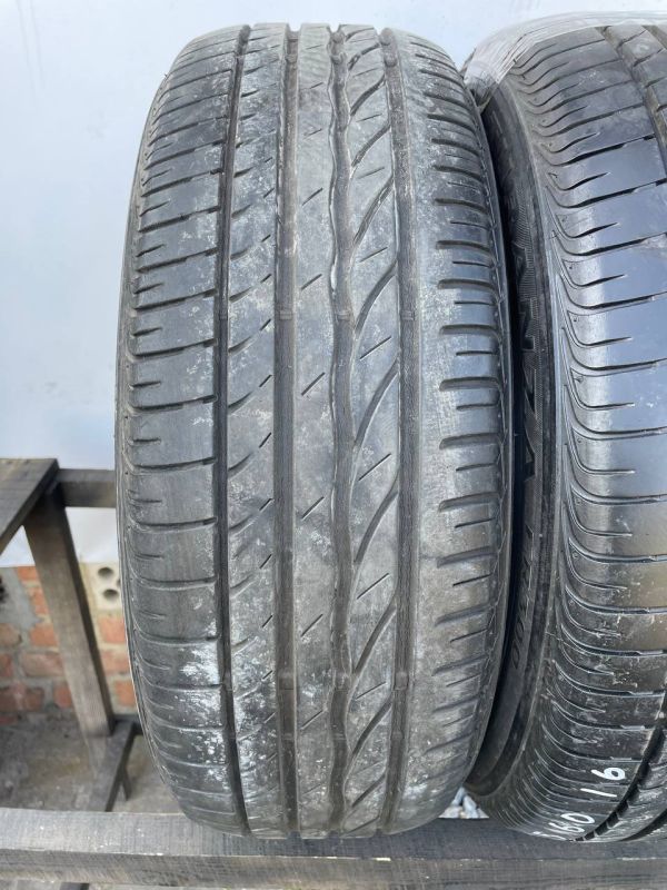 Шини пара Bridgestone 205/60 r16 літо резина
