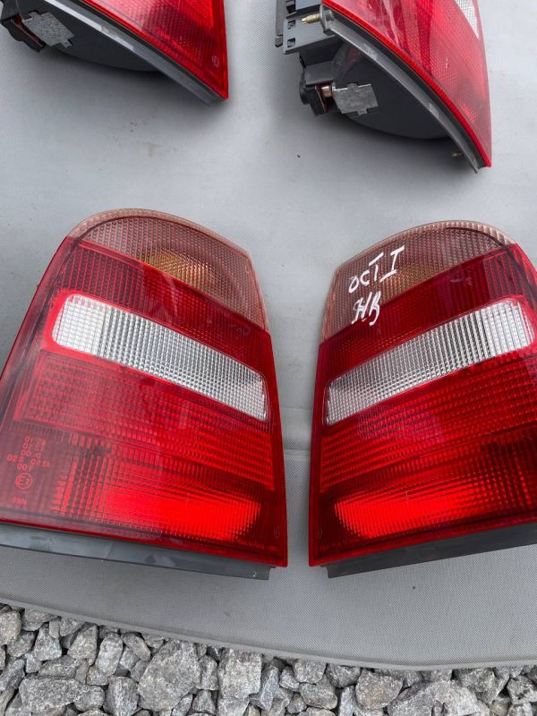Стопи,ліхтарі,Фонарі задні SKODA Octavia