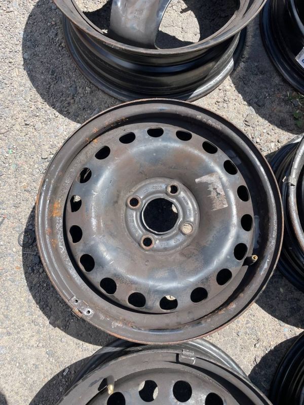 Диски металеві комплект Volkswagen 4x100 r14