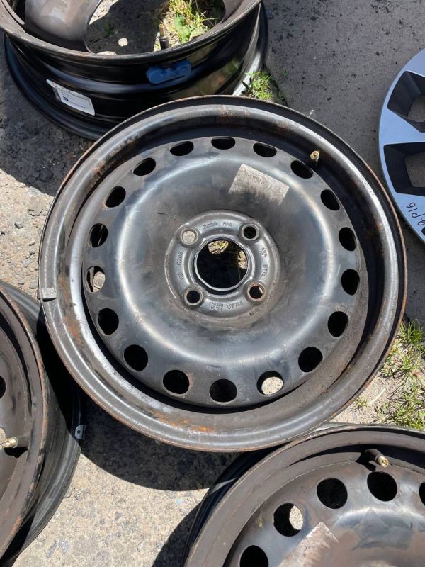 Диски металеві комплект Volkswagen 4x100 r14