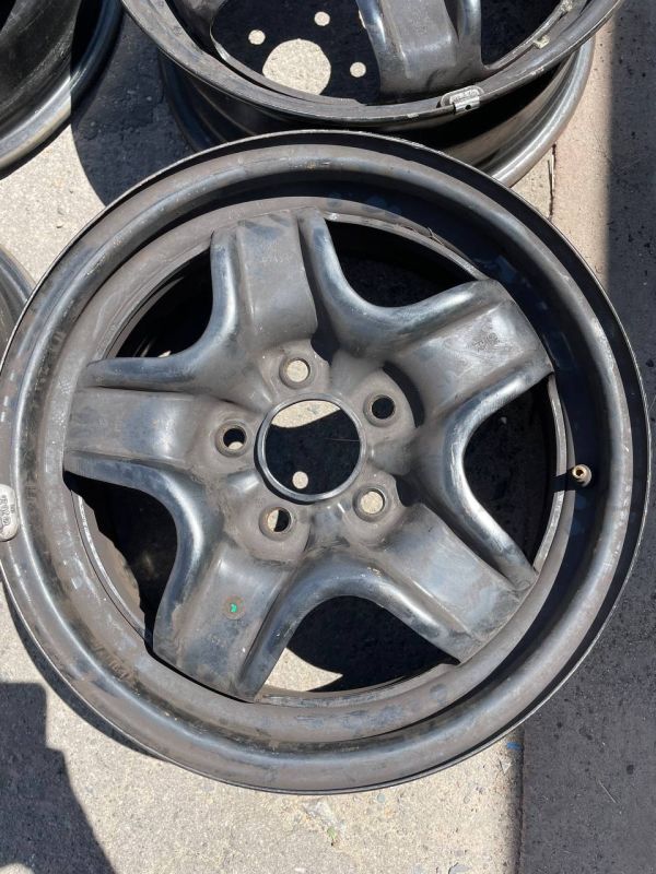 Диски комплект металеві GM 5х110 r15