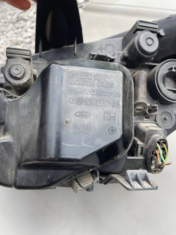 Фари пара ліва права Ford Focus 2 II MK2 2004-2008