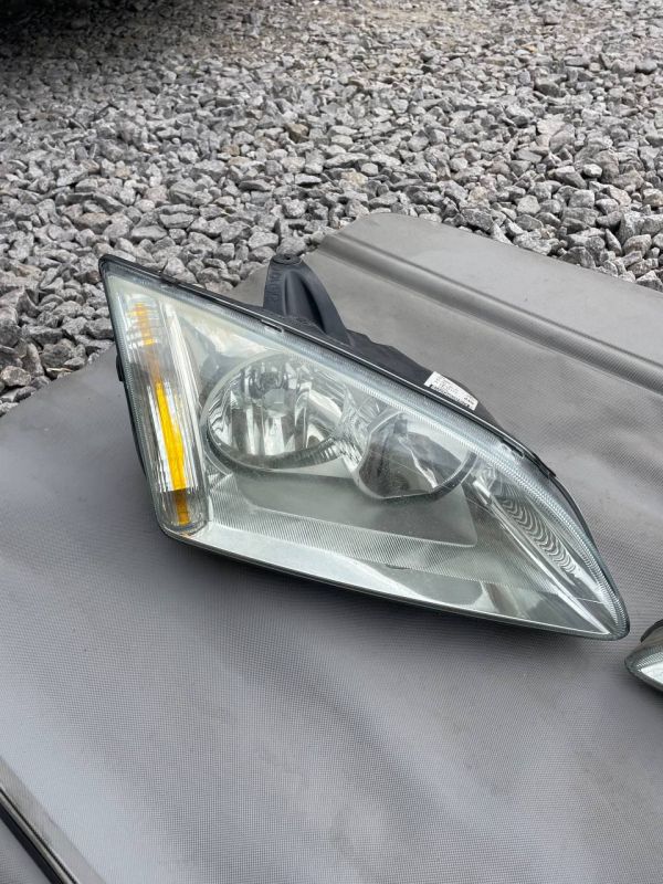 Фари пара ліва права Ford Focus 2 II MK2 2004-2008