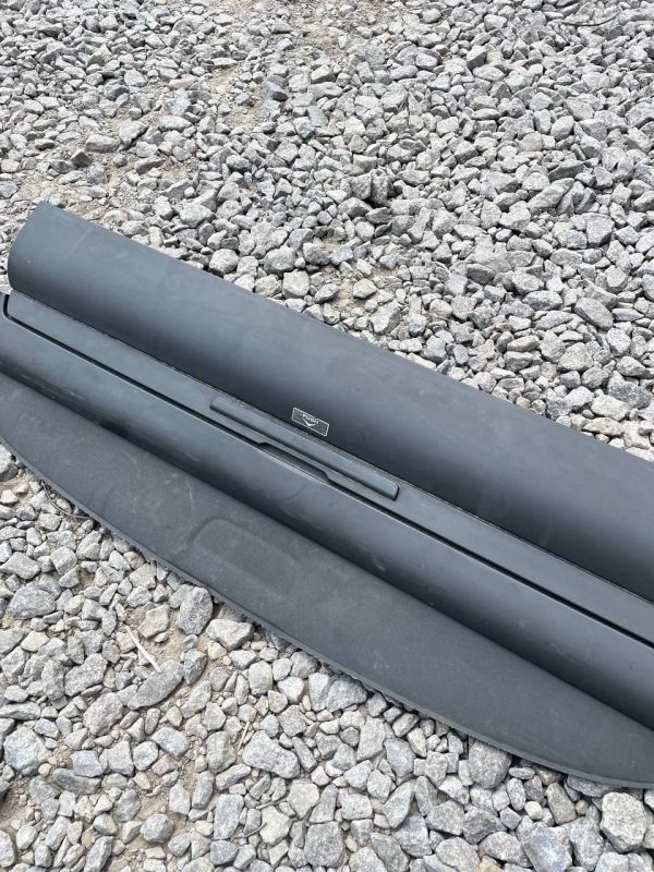 Шторка багажника Volvo v50 2004-2007 ролета багажника 39898414