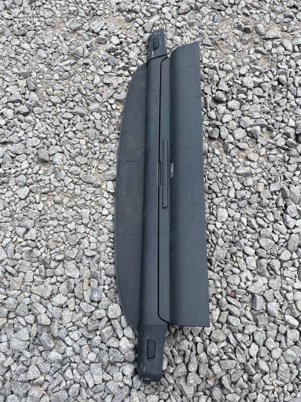 Шторка багажника Volvo v50 2004-2007 ролета багажника 39898414