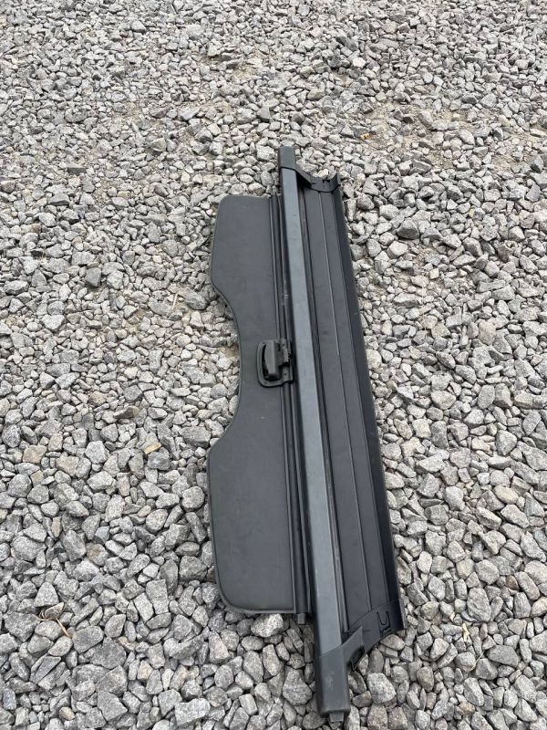 Шторка багажника Ford Focus MK-2 2004-2011 рік