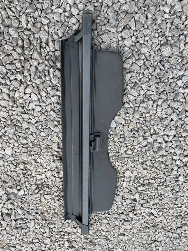 Шторка багажника Ford Focus MK-2 2004-2011 рік