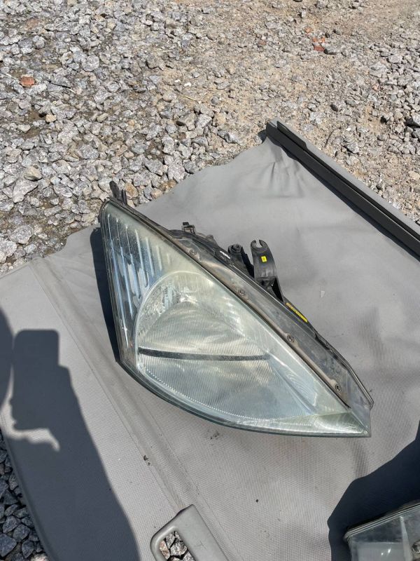 Фари пара права ліва ford focus mk1 98 - 02