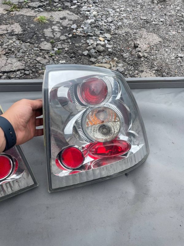 Задні фари оптика ліхтарі LED на Opel Astra Опель Астра