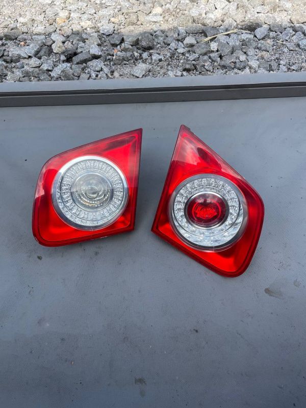 Задні ліхтарі фонарь,стопи задній правий лівий Volkswagen Jetta 05-11р джета