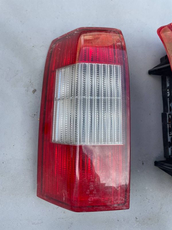 Ліхтар стоп задній на Опель омега в універсал