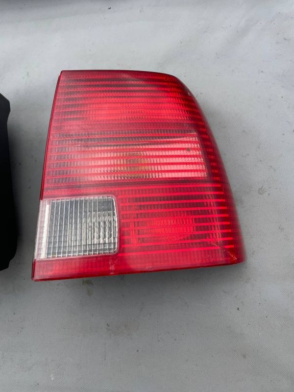 Ліхтар задній стоп правий Volkswagen Passat B5 1996-2000p. седан