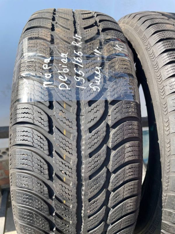 Шини пара Debica 195/65 r15 зима резина