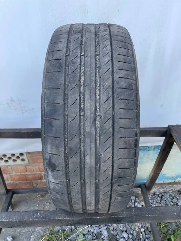 Шина Одіночка Continental 225/45 r18 літо резина