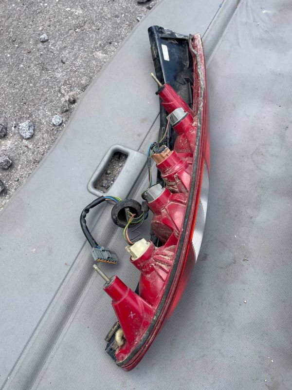 Фонарь стоп правий Форд Мондео ліхтарі Ford Mondeo 3 універсал