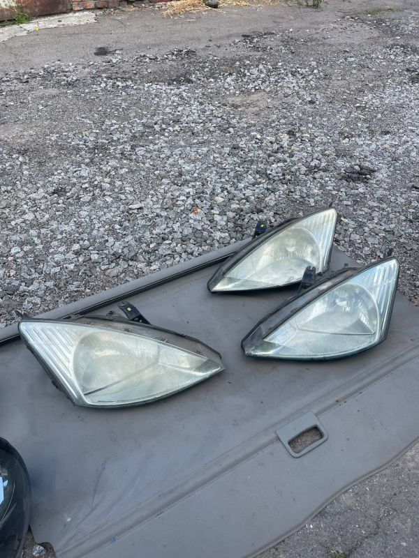 Фари права ліва Ford Focus 1 Форд фокус