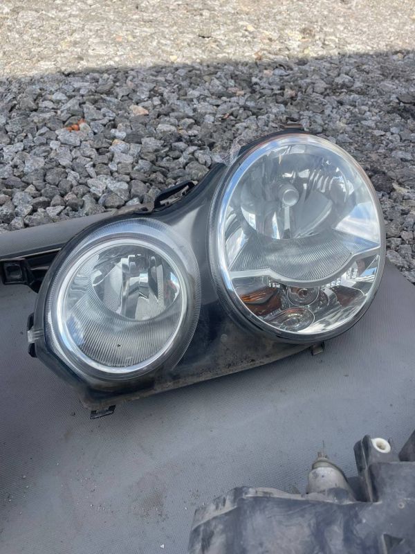 Передні фари VW Polo IV Фольксваген Поло 4 2005-2009 ліва права