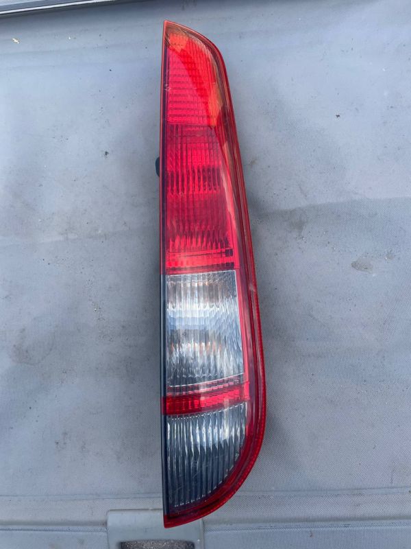 Стоп правий Ford Focus 2 Фонарь Стоп Форд Фокус 2 