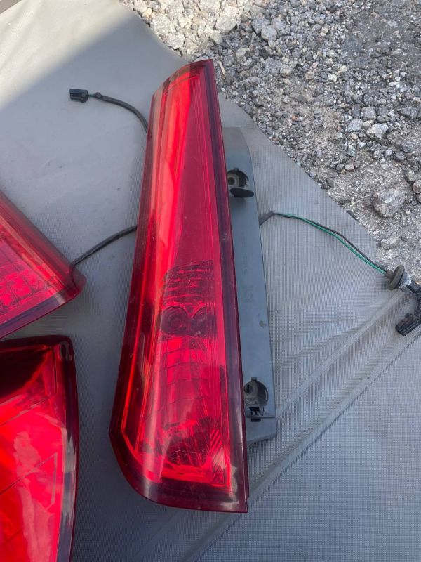 Стоп лівий верхній ліхтар Kia ceed 06-09 дорест універсал задні стопи фанарі фари