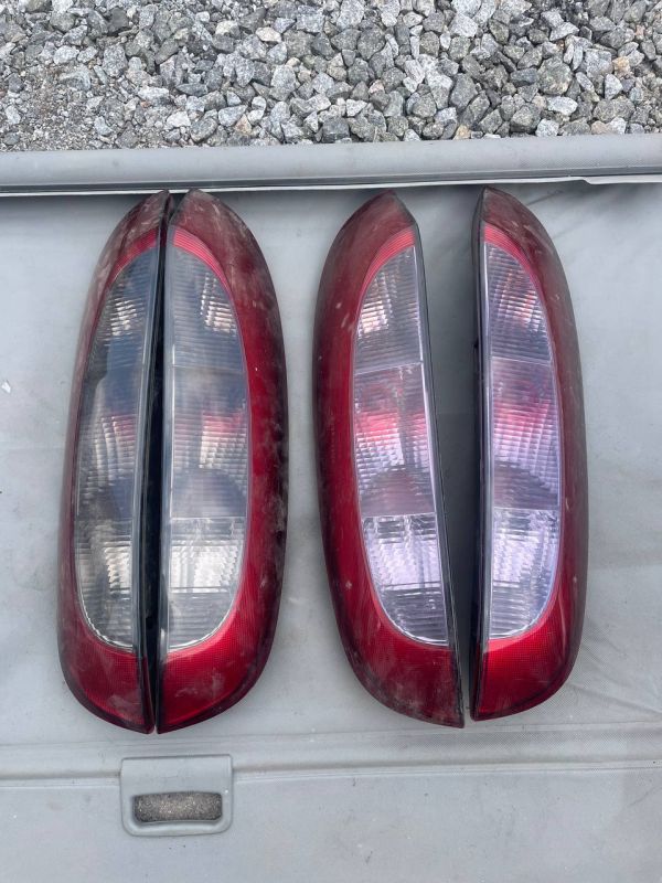 Ліхтарі лівий правий фонарь задній стоп Opel Corsa C 2000-2006 Опель