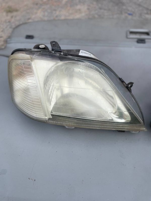 Фари передня права Dacia Logan Renault Logan Дачя Рено Логан