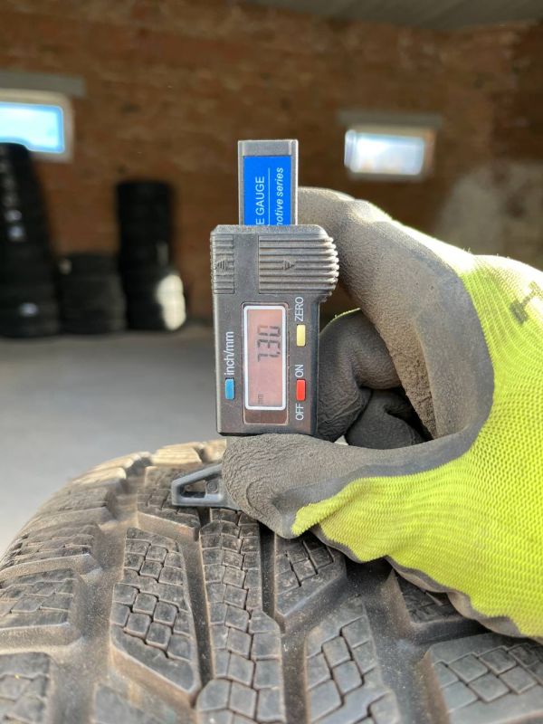 Шини пара SEMPERIT SPEED-GRIP 175/65 r15 зима резина