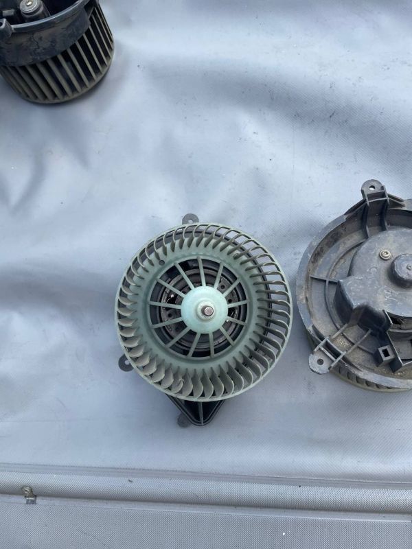 Вентилятор моторчика пічки Печка обдува renault laguna и 2387901